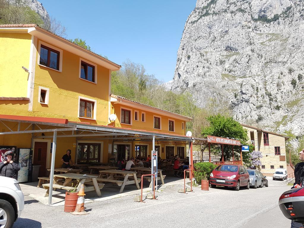 Hotel Garganta Del Cares Понсебос Екстериор снимка